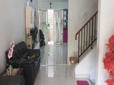 rumah bagus 2 lantai full furnished di cluster vasana harapan indah