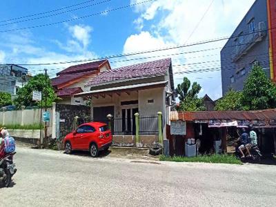 Dijual Rumah Depan Indomaret di Padang Selasa
Palembang