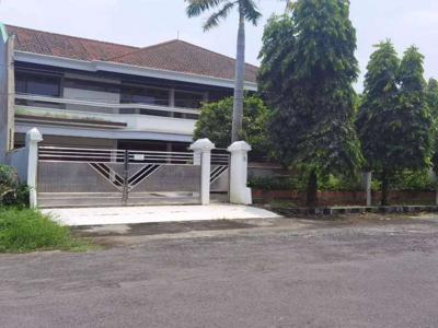 Dijual Rumah Mewahhh Semi Furnish Puncak Permai 2 Lantai Ciamikk