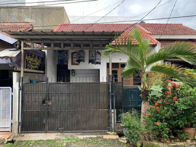 Dijual Rumah Siap Huni di Taman Pulo Gebang Jakarta Timur