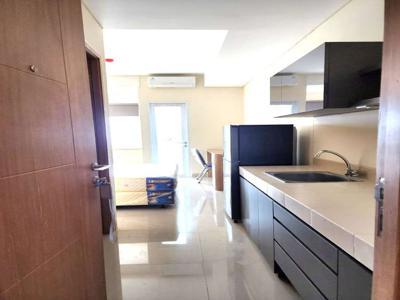 Disewakan Apartemen B RESIDENCE Brand NEW Furnish View Bagus