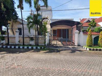 kan Rumah 2 lantai di Prapen Indah, Surabaya