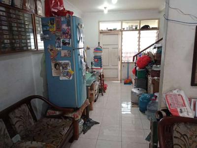 NL168- DIJUAL CEPAT !! Rumah di Gading Arcadia , Harga OK