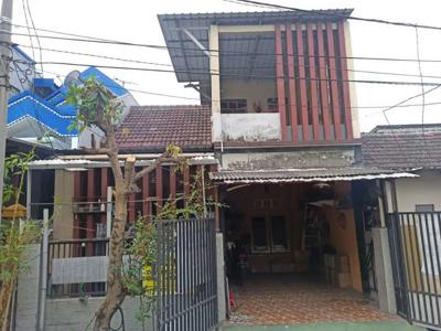 Rumah 11/2 lantai, Perum Puri Indah, Sidoarjon Kota