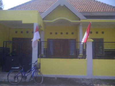 Rumah dan Perabotan 170 m2 harga 500 juta di Damarsih,Buduran,Sidoarjo