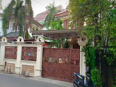 Rumah Mewah Posisi Eksclusive Pinang Ranti (Lely)