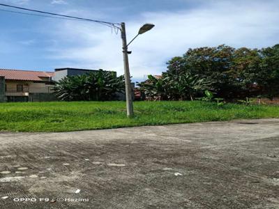 Tanah Matang Siap Bangun Rumah Di Komplek Elit Sisa 3 Unit