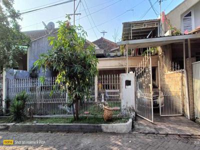 Dijual Rumah Bagus Lokasi Strategis di Manyar Rejo Surabaya