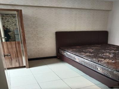 Disewakan Apartemen Green Bay 2 Bedroom Semi Furnished