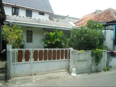 Kode : RSH 943 # Rumah Bagus Cantik Strategis Dalam Kota Jl Kresna Wir