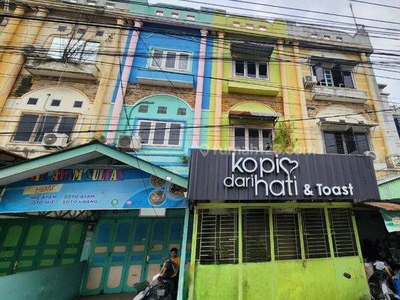 Ruko Bagus 3 Lantai di Jalan Pasar 3, Medan