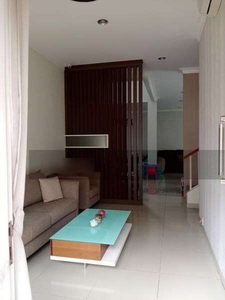 Dijual rumah cantik di cluster Grisea, the Spring, Gading Serpong