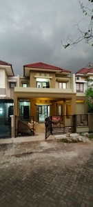 DIJUAL RUMAH CENTRAL PARK AHMAD YANI SURABAYA