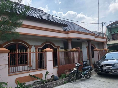 Dijual Rumah di Pesona Anggrek, Bekasi Utara , Bekasi