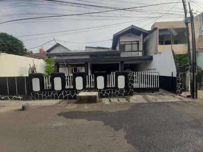 Dijual Rumah & Kost di Setia Budi Jakarta Selatan