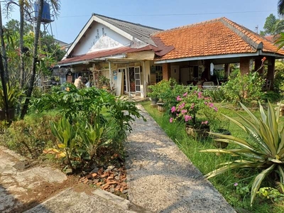 Dijual Rumah Luas di Jatibening Baru, Pondok Gede, Bekasi