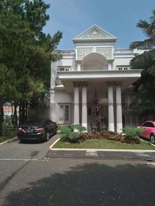 Dijual rumah mewah permata hijau