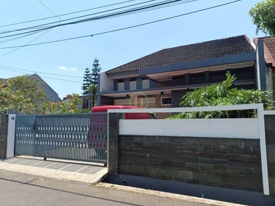 Dijual Rumah Terawat Siap Huni di Batununggal