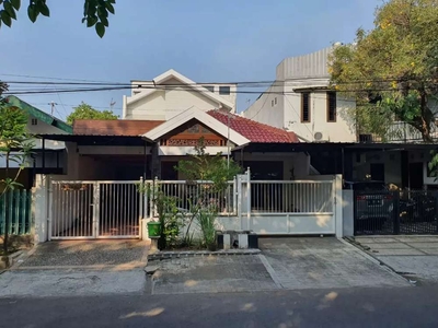 Dijual Rumah Wisma Permai Dekat Kampus UNAIR Surabaya Timur