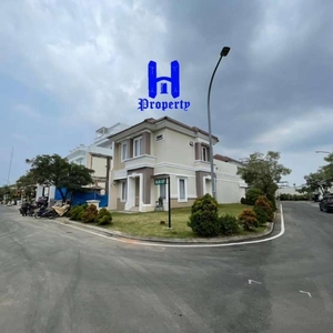 Dijual Villa Hook Komplek Citraand Gama City Medan