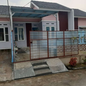 Dikontrakan Rumah sudah Full Renovasi Blok Depan