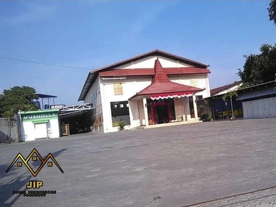 DISEWAKAN GEDUNG DI BANTUL