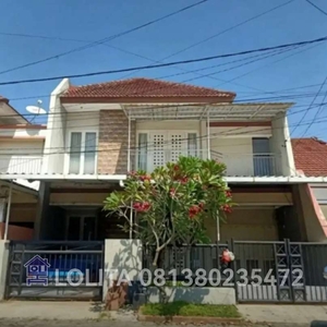 Jual Cepat Rumah Cantik 2 Lantai Luas 9x18 di Menur Pumpungan Surabaya