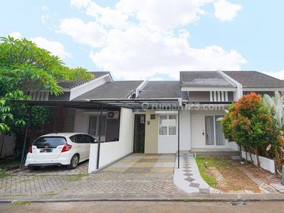 Rumah 2 Lantai Bagus Semi Furnished SHM di Sevilla Bsd, Tangerang
