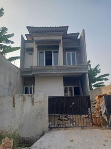 Rumah Baru Mewah 2 Lantai di Komplek Elit Pondok Kelapa