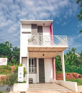 Rumah cantik 2 Lantai bernuansa Asri dekat stasiun Depok