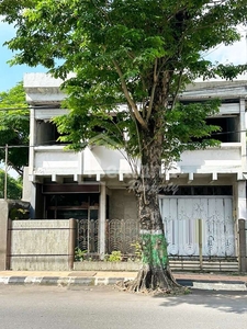Rumah di Jl Pemuda , Kudus ( Vn 5465 )