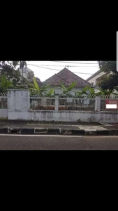 Rumah Lama 1,5Lantai Di Menteng, Jakarta Pusat.(kode rmrg1096)