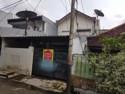 Rumah Lama Hitung Tanah Di jelambar, Jakarta Barat.(Kode rmrg986)
