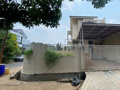 Rumah Luas 5 Kamar SHM di Tangerang Selatan Harga Nego Siap KPR J12724