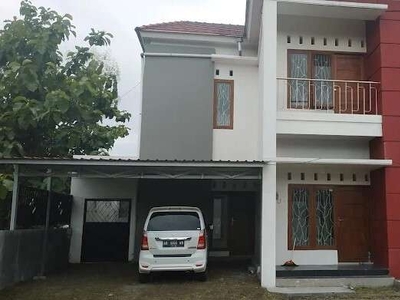 Rumah mewah dekat kampus Universitas Islam Indonesia UII Yogyakarta
