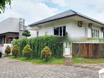 Rumah modern minimalis tengah kota Semarang siap huni daerah elit deka