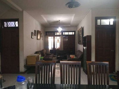 Rumah Murah 5 BR / Luas 200m² di Kelapa Gading, Jakarta Utara