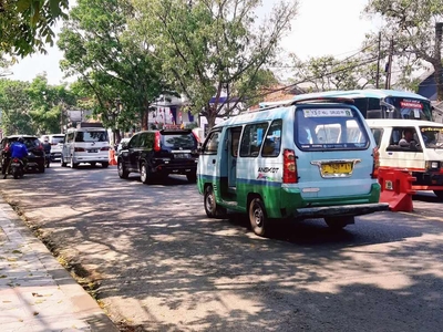 RUMAH MURAH HITUNG TANAH MAINROAD PASKAL COCOK BUAT CAFE, RESTAURANT