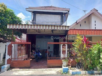 Rumah Siap Huni Sudah Renovasi Jalan Sungai Sungai Kota Malang
