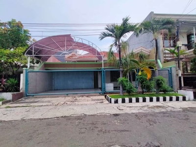 Rumah Surabaya Timur Selangkah Ke Raya Kertajaya Indah, Its