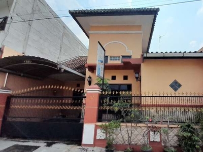 Rumah tengah kota di Kratonan Solo surakarta