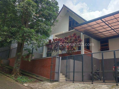 Turun harga Rumah Cisitu Indah Dago Dekat Itb