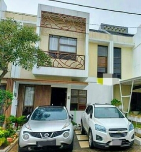 5 Menit Tol Pamulang Semi Furnished 2 Lt Di Pondok Cabe Tangerang Selatan