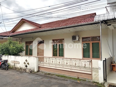 Disewakan Rumah Harga Murah Siap Huni di Jalan Purnama Rp40 Juta/tahun | Pinhome