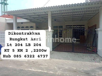 Disewakan Rumah Siap Huni di Rungkut Asri Rp50 Juta/tahun | Pinhome