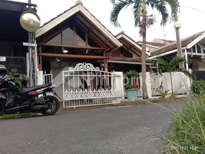 Disewakan Rumah Tinggal Lokasi Strategis di Antapani Malang Banyuwangi Lamongan Bandung Rp35 Juta/tahun | Pinhome