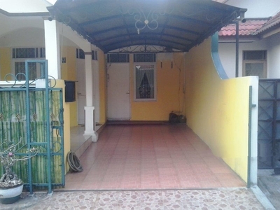 Rumah di Villa Pamulang Mas
