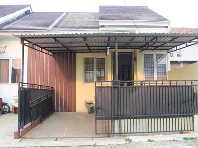 Rumah Second di Jl Angsana 1 Pamulang