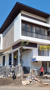 Dijual brand New Split Level House at Wisata Bukit Mas Surabaya