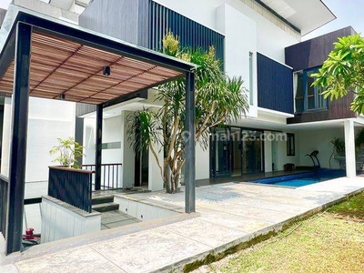 Bright House 3 Bedrooms In Compound In Cilandak With Garden